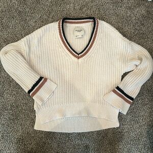 Abercrombie and fitch sweater